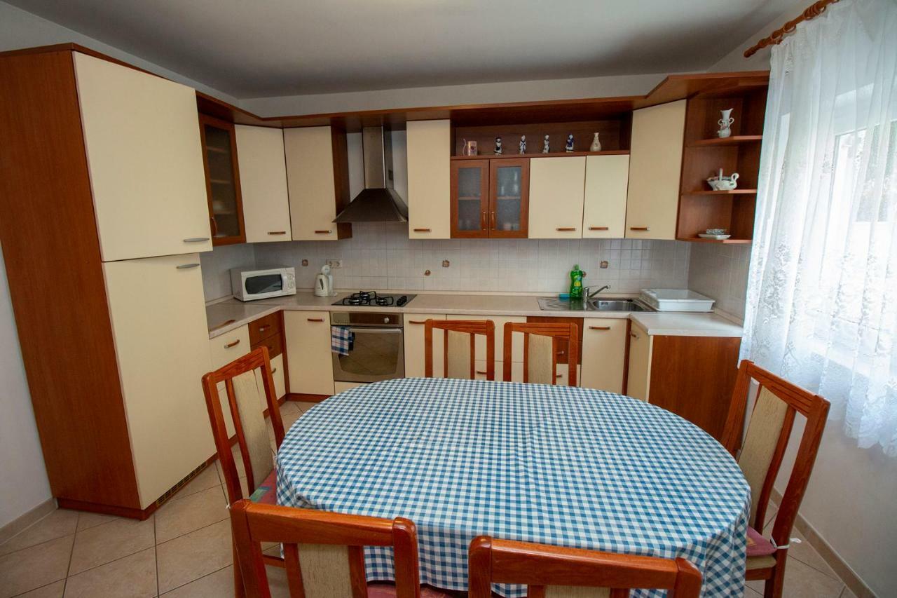 Apartmani Vrljicak Omiš Екстериор снимка