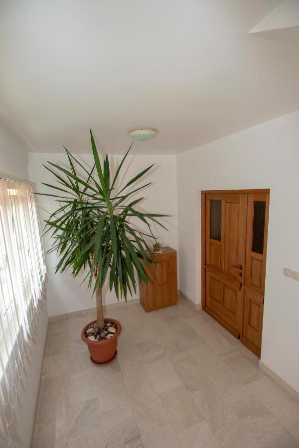 Apartmani Vrljicak Omiš Екстериор снимка
