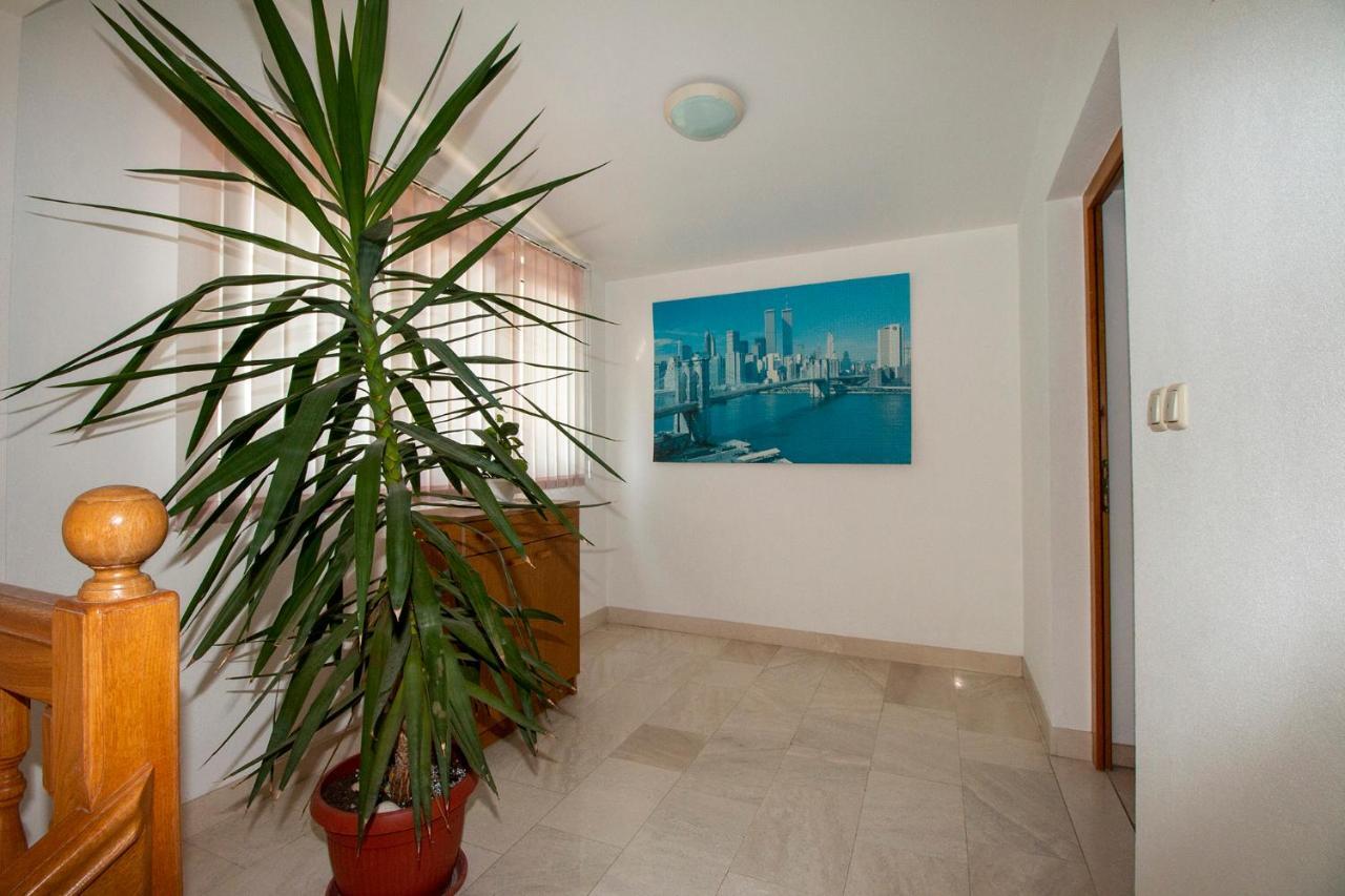 Apartmani Vrljicak Omiš Екстериор снимка