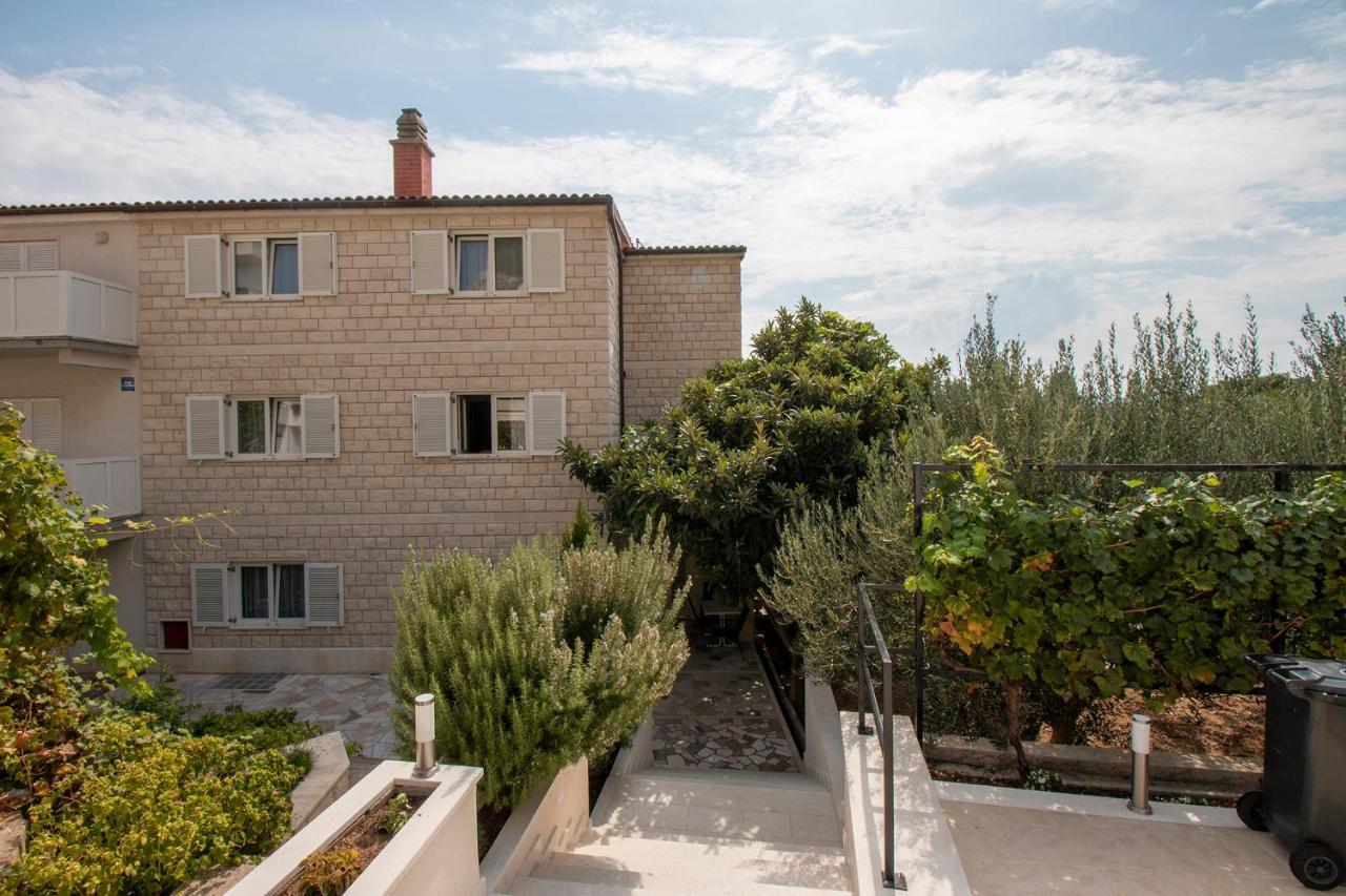 Apartmani Vrljicak Omiš Екстериор снимка
