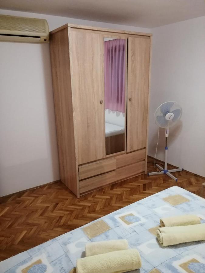 Apartmani Vrljicak Omiš Екстериор снимка